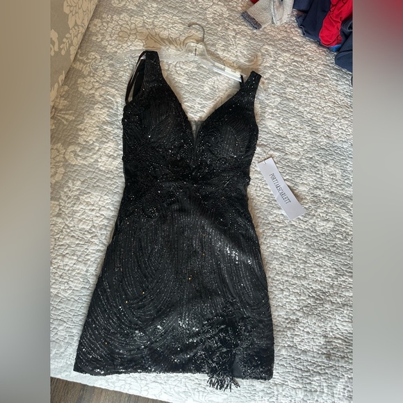 Black short prom, homecoming, birthday dress - Picture 11 of 11